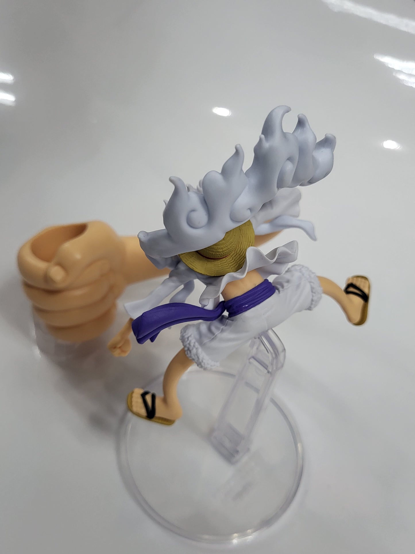 MONKEY.D.LYFFY GEAR5 (ONE PIECE)