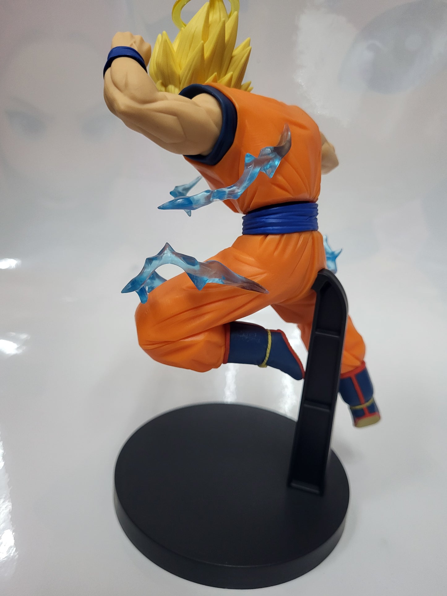 SUPER SAIYAN 2 SON GOKU