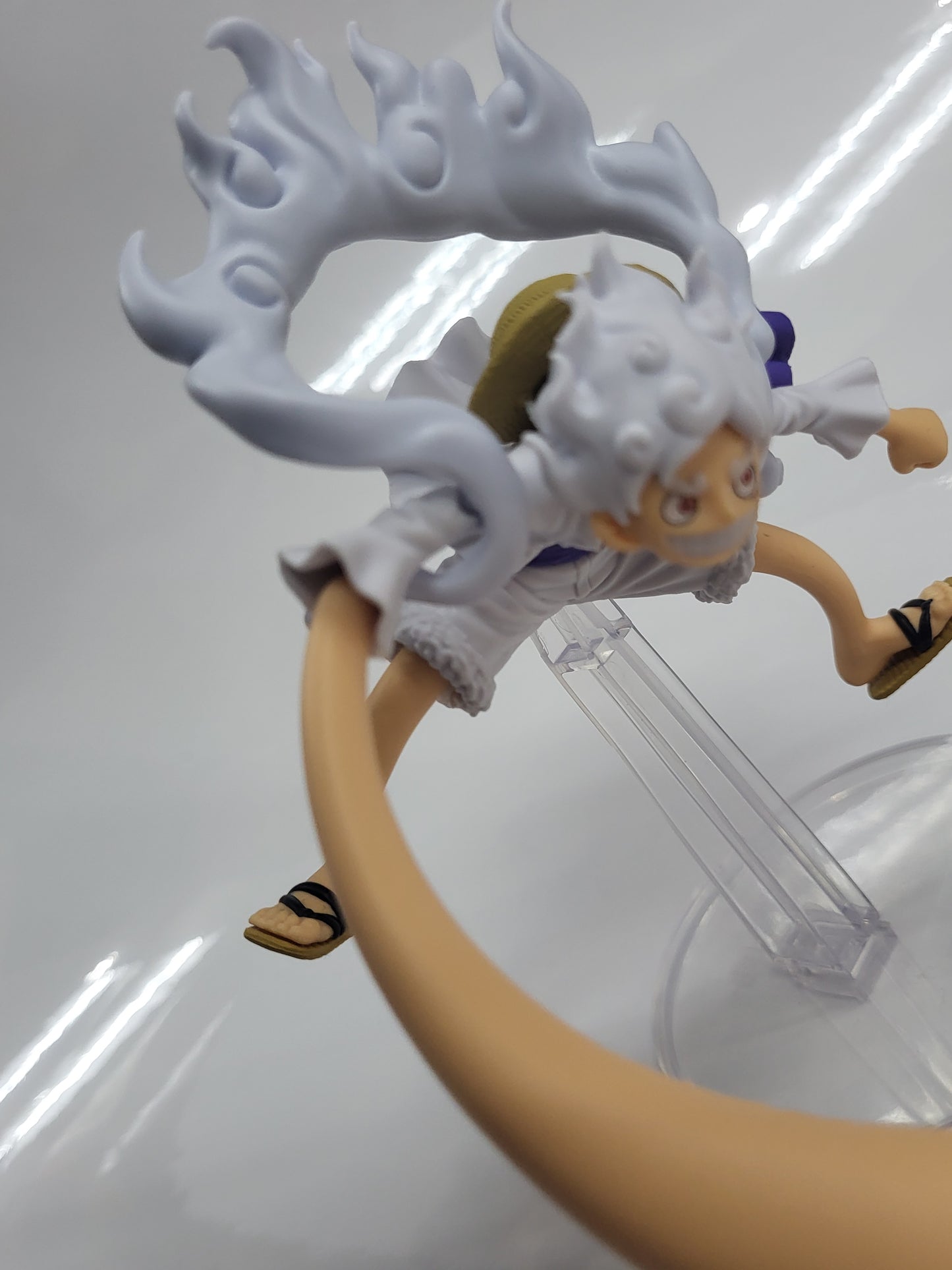 MONKEY.D.LYFFY GEAR5 (ONE PIECE)
