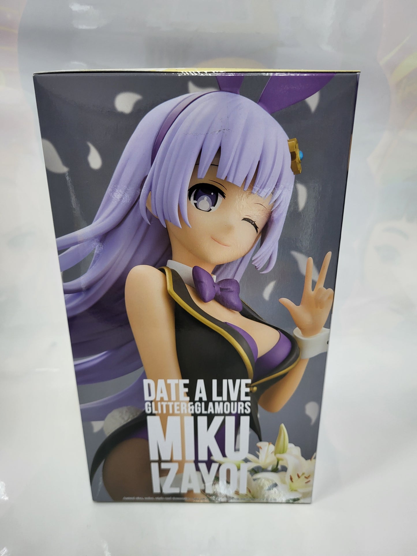 MIKU IZAYOI DATE AND LIVE  (GLITTER & GLAMOURS